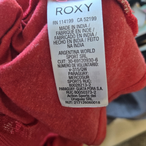 Roxy Tank Small - Picture 4 of 7